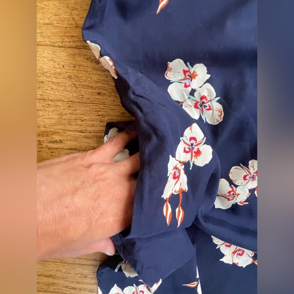 Patagonia Blue Floral dress - Picture 4 of 7
